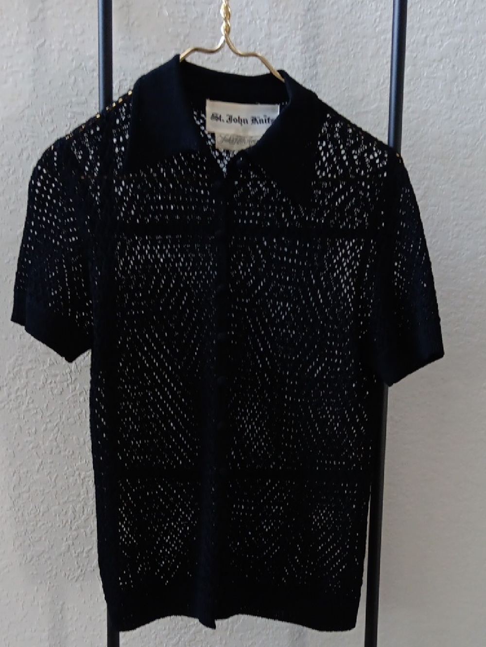 ST JOHN KNITS..VINTAGE 70s..RARE FIND!
